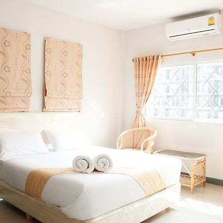 Buakhao Service Home Pattaya Room photo